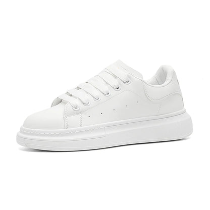 White Minimalist Sneakers For Men Comfy Leather Casual Sneakers Man Platform Skateboard Shoes Outdoor Low-cut Men's Sports Shoes