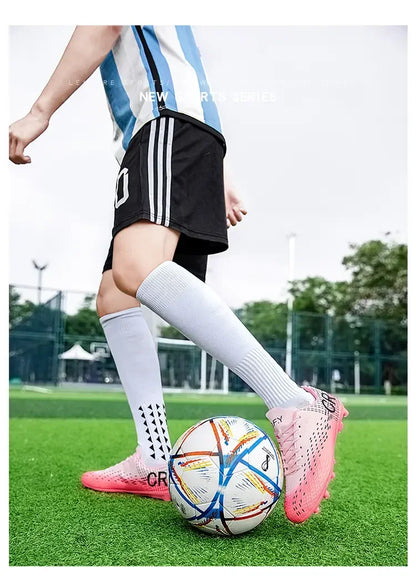 Lage voetbalschoenen met lange TF-noppen, slijtvast en flexibel, geschikt voor buitensporten op het veld