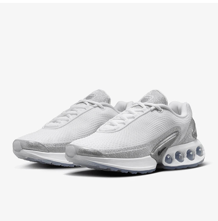 Nike Authentic Nye minimalistiske løbesko til kvinder med snørebånd i mesh HQ3457-161