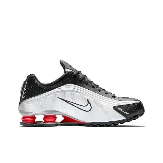 Nike Shox R4 Chaussures de course décontractées basses pour la ville et les trajets quotidiens, unisexe, argent et rouge BV1111-008