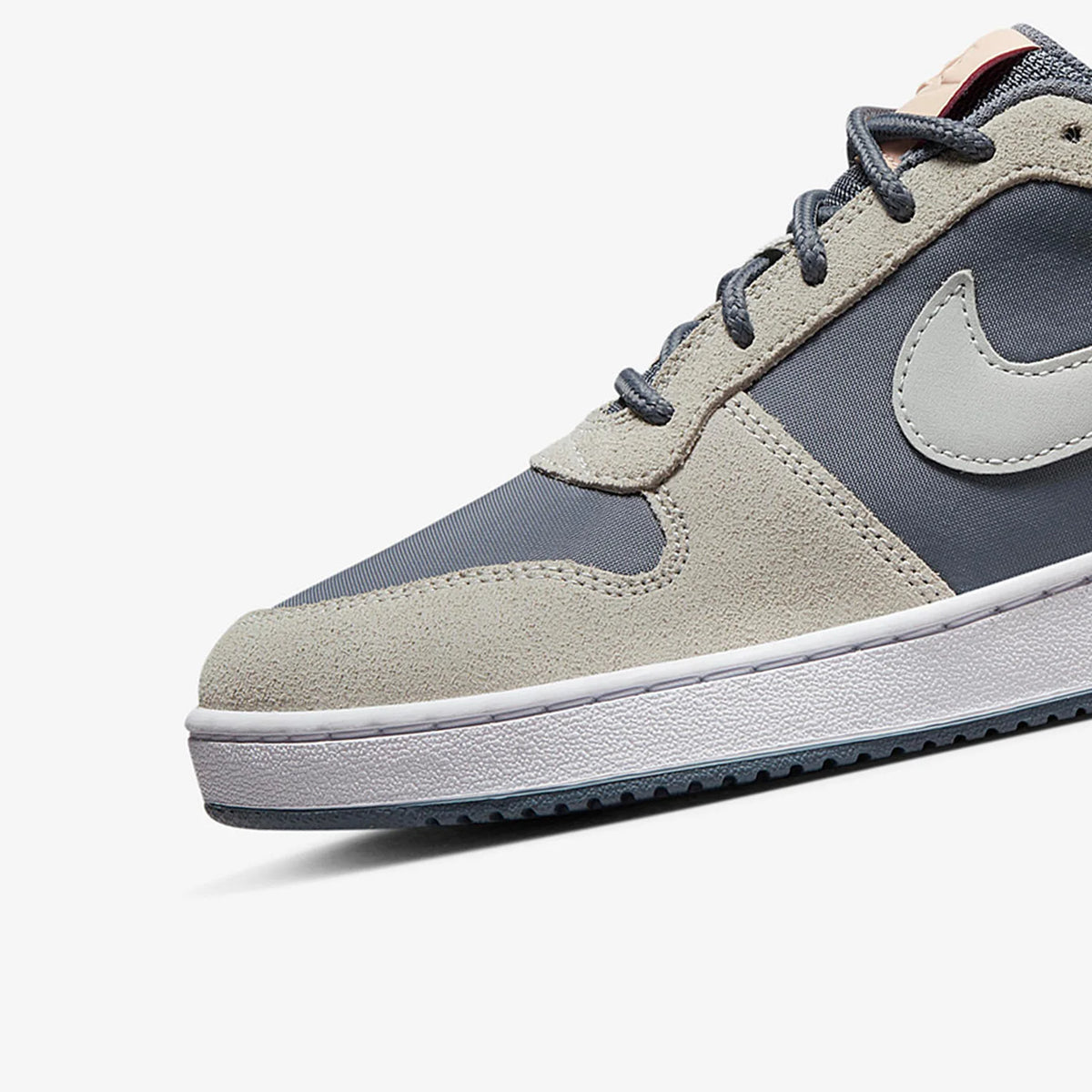 Nike Authentic Court Borough Herren- und Damen-Freizeit-Sport-Sneaker mit niedrigem Schaft 861533-400