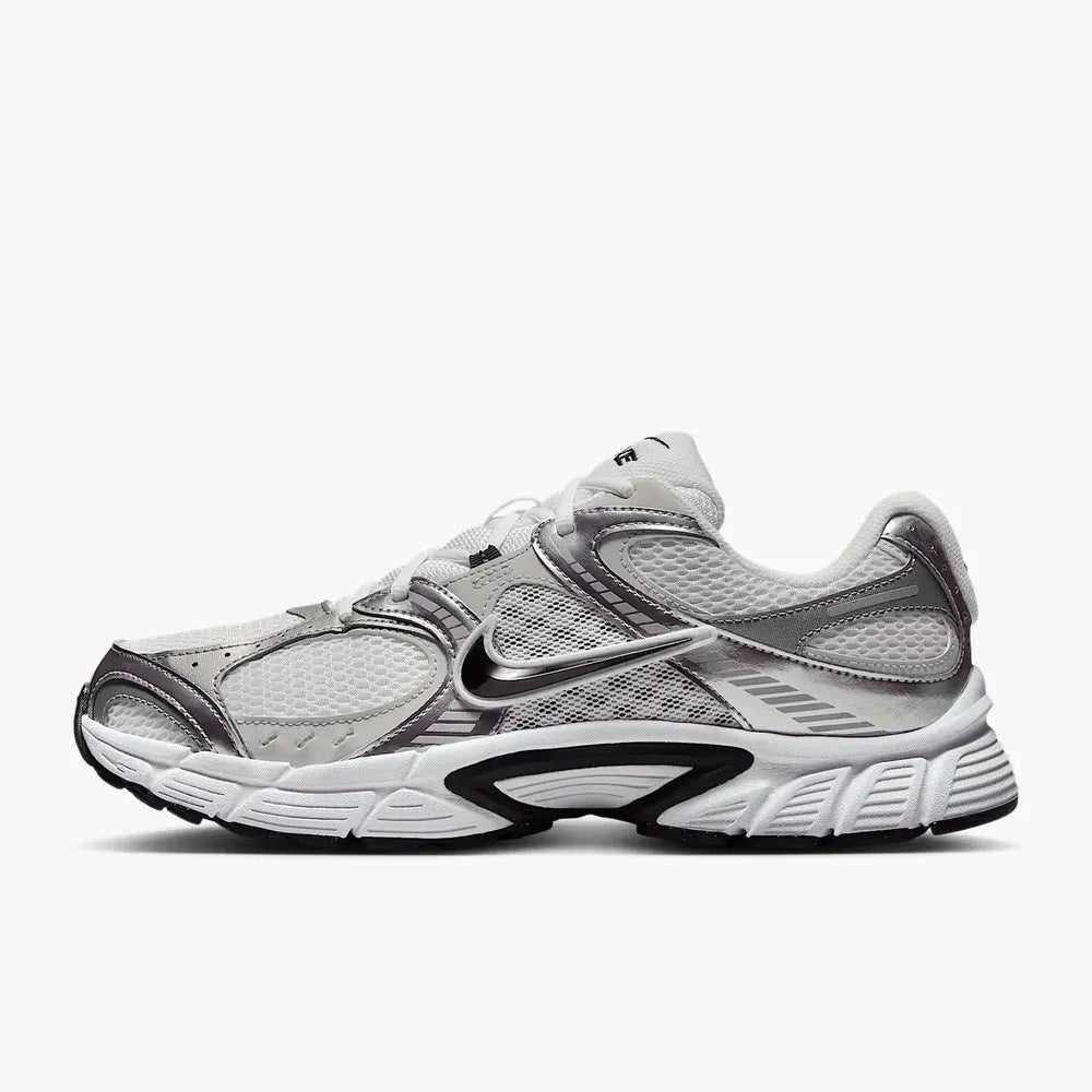 Nike Men's NIKE V5 RNR Athletic Casual Shoes HJ5228-104