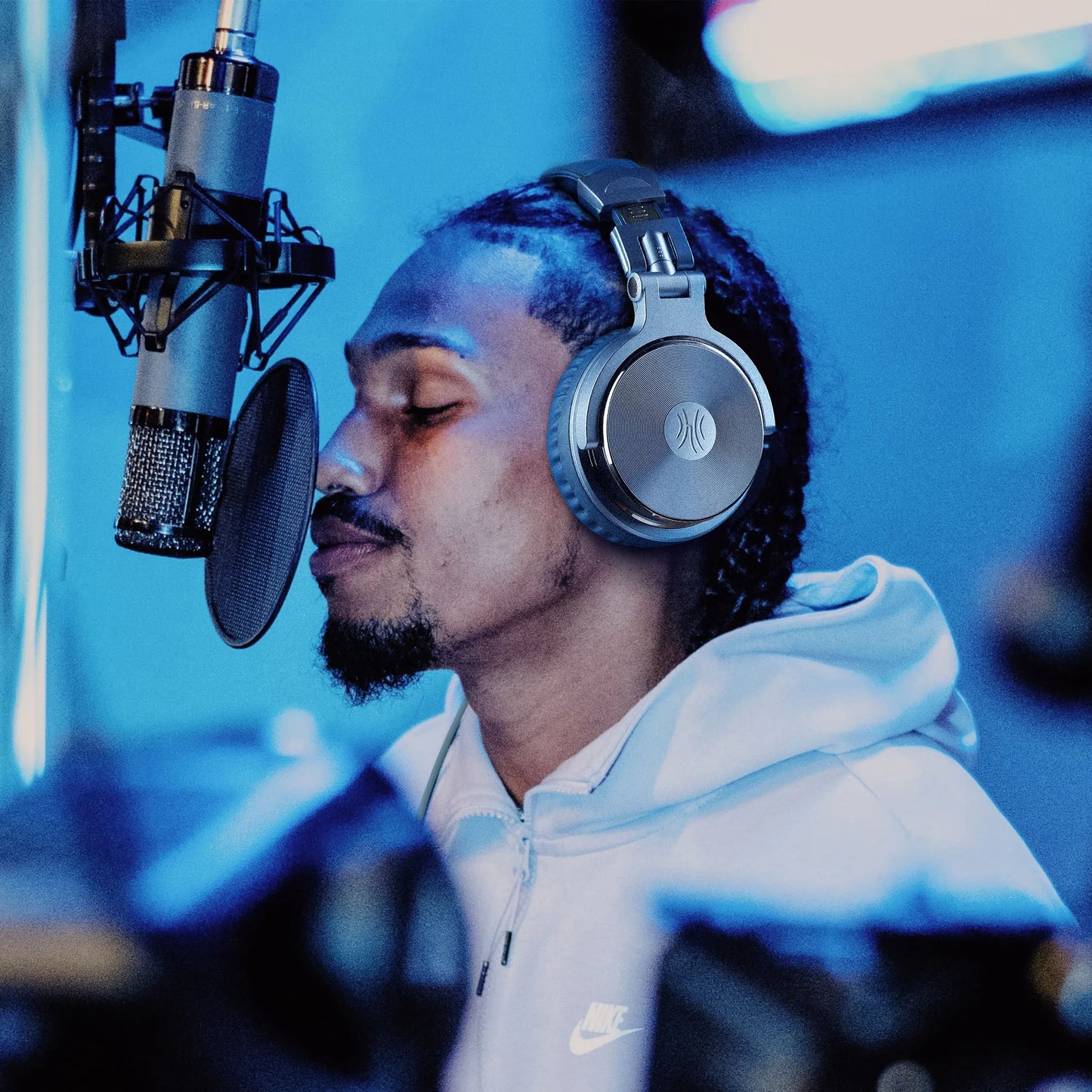 OneOdio Pro-10 Studio Monitoring Headphones Wired HiFi Over-Ear Headphones with 50mm Drivers, Deep Bass, Professional Audio & Built-in Microphone