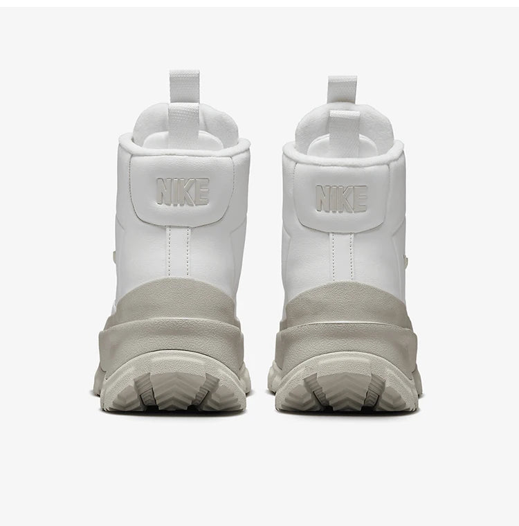 Oficiální dámské jednoduché polokožené tenisky Nike Blazer Roam Mid FQ9065-100