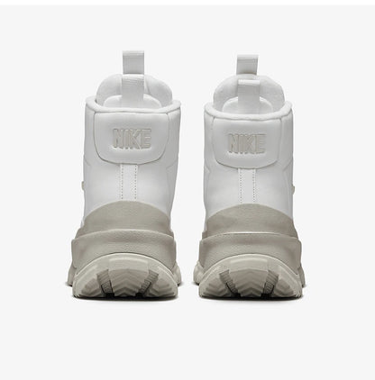 Oficiální dámské jednoduché polokožené tenisky Nike Blazer Roam Mid FQ9065-100