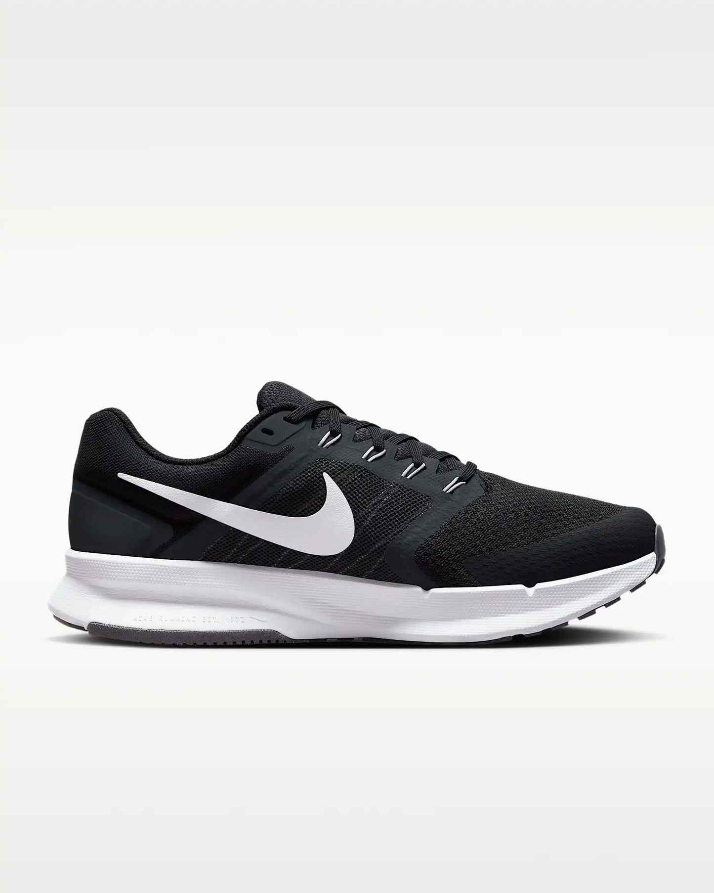 Men's Nike Run Swift 3 Road Running Shoes DR2695-017