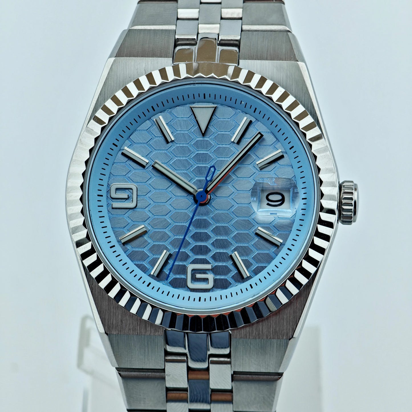 Custom Pilot Watch NH35 Automatic Mechanical Men Watch Sapphire Crystal Luminous 100M Water Resistant Cushion Case Dive Watch
