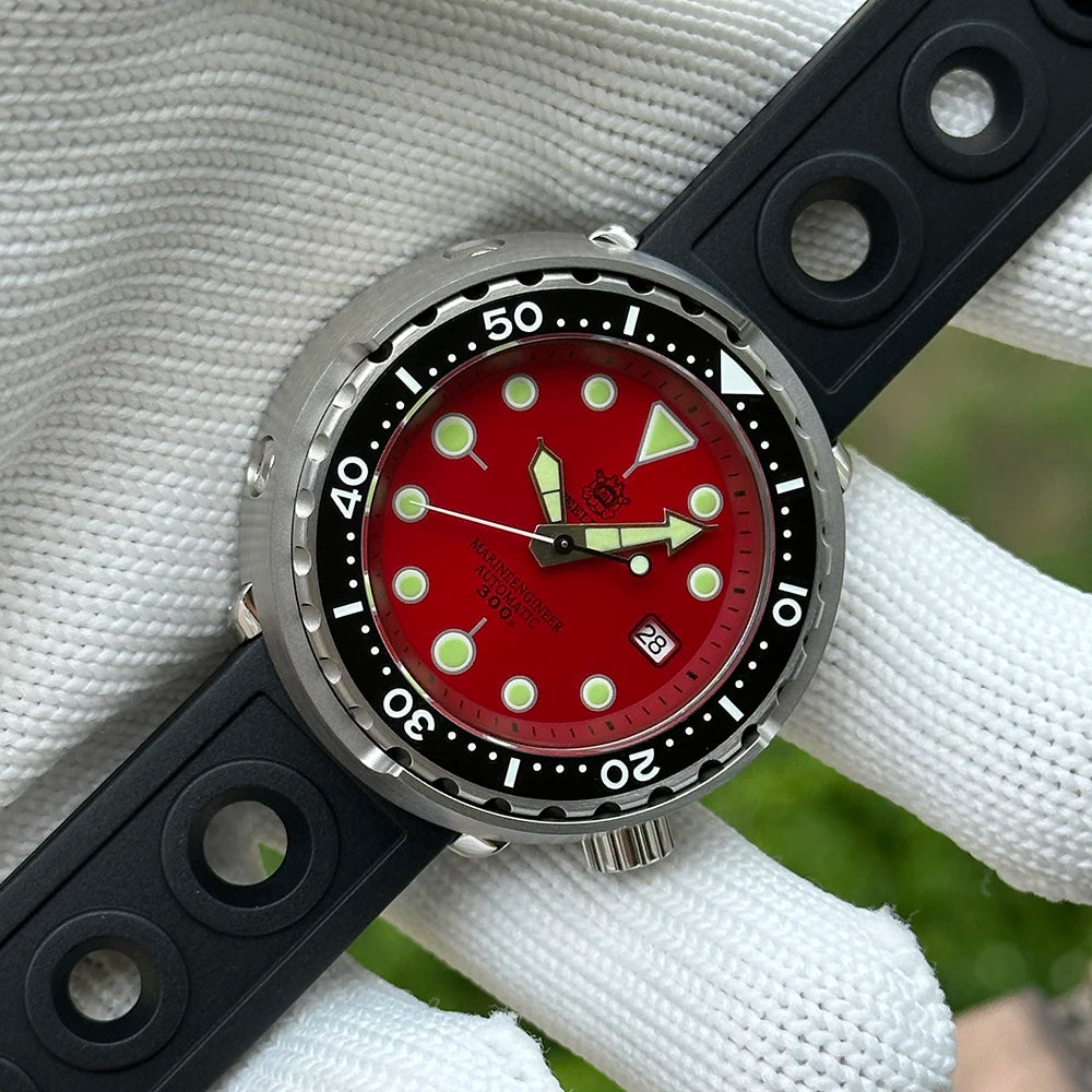 STEELDIVE Popular SD1975 47.5MM Case Red Dial 300M Waterproof AR Sapphire Glass Tuna Dive Mens  NH35 Automatic Watches for You