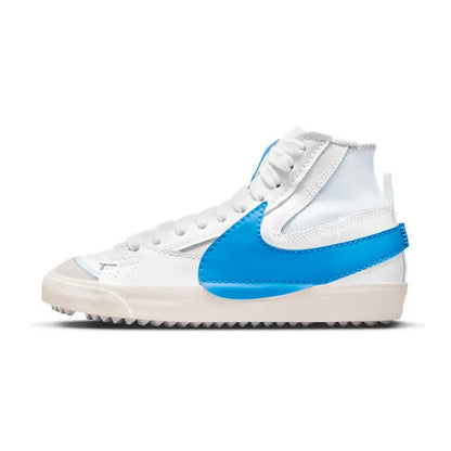 Nike Blazer Unisex Retro-Freizeitsneaker im klassischen Retro-Stil mit bequemer Dämpfung DD3111-103