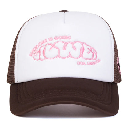 Unisex EVERYONE IS GOING Letter Embroidery Baseball Net Caps Adjustable Casual Hats Spring and Summer Outdoor Sunscreen Hat