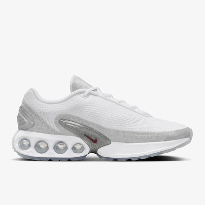 Nike Authentic Nye minimalistiske løbesko til kvinder med snørebånd i mesh HQ3457-161