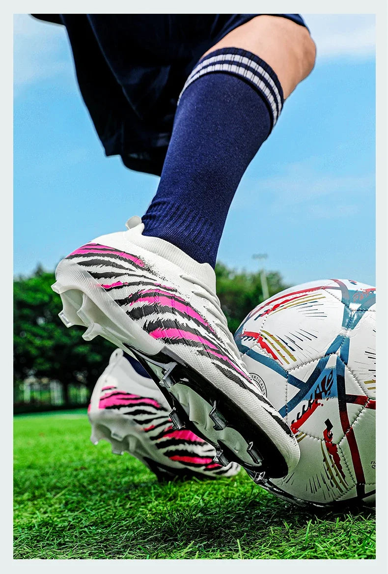 Chaussures de football pour homme, chaussures de sport, chaussures de match unisexes, crampons ultralégers, confortables, antidérapantes, pour l'extérieur, pour adultes, pour gazon, de haute qualité