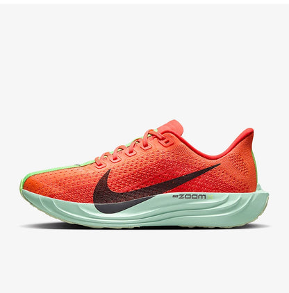 Nike Authentic Pegasus Plus løbesko til kvinder i mesh FQ7261-102