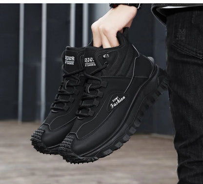 Botas de senderismo de caña media para hombre, en blanco y negro, de cuero impermeable, con plataforma, zapatillas antideslizantes para exterior, calzado informal con suela resistente