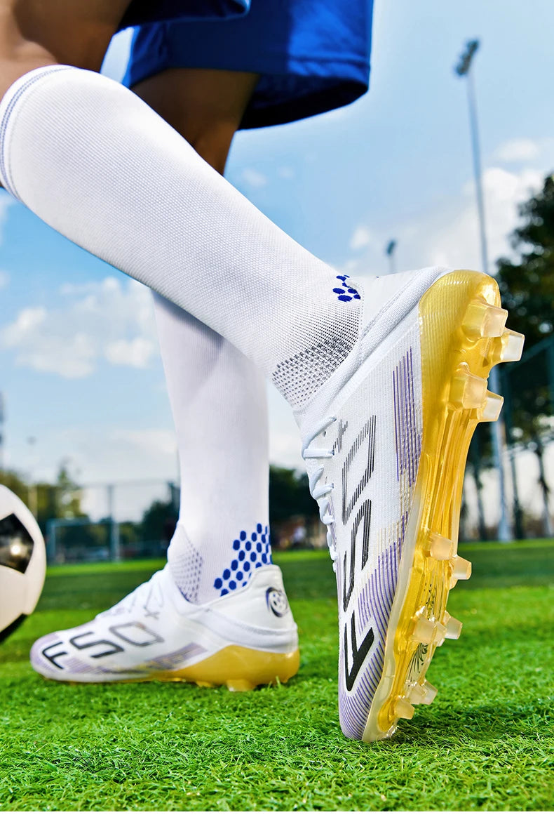 New Men Soccer Shoes Match Football Boots Sneakers Non-Slip Grass Cleats High-quality Futsal Indoor Hot-selling High-top Outdoor