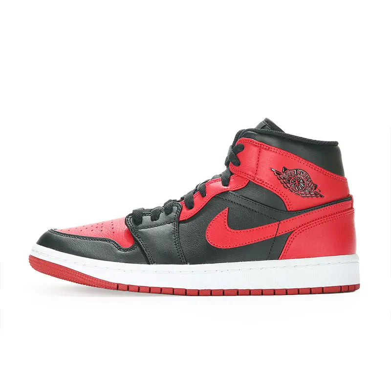 Baskets de sport classiques et décontractées Nike Authentic AIR JORDAN 1 pour homme 554724-074