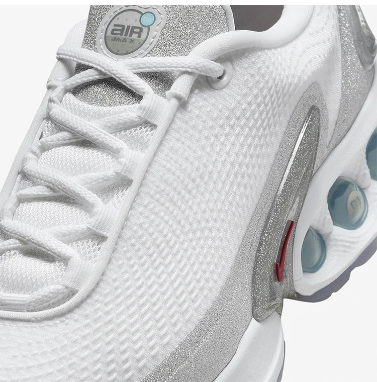 Nike Authentic Nye minimalistiske løbesko til kvinder med snørebånd i mesh HQ3457-161