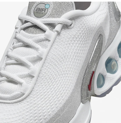 Nike Authentic Nye minimalistiske løbesko til kvinder med snørebånd i mesh HQ3457-161