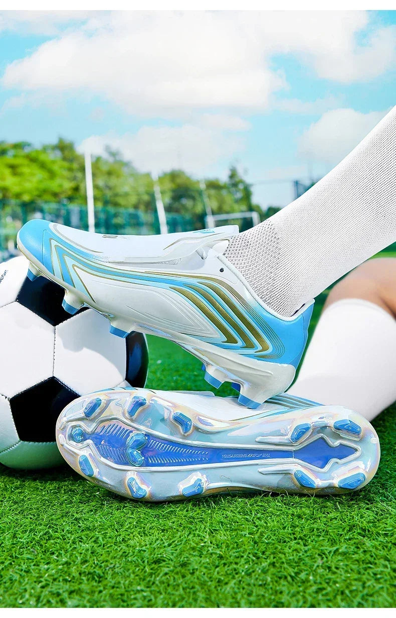 Nouvelles chaussures de football pour hommes, baskets de futsal, crampons de haute qualité, antidérapantes, chaussures de football d'intérieur, pour terrain synthétique, best-seller, montantes, pour extérieur