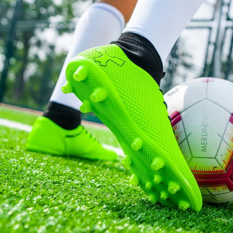 New Unisex Long Spike Football Boots Men Broken Nail Soccer Shoes AG/TF Training Soccer Cleats Sneakers Non-Slip Ankle Shoes