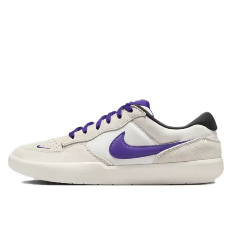 Nike SB Force 58 – modne, minimalistyczne, wygodne, stylowe i wytrzymałe obuwie codzienne z niską cholewką, unisex, DV5477-007