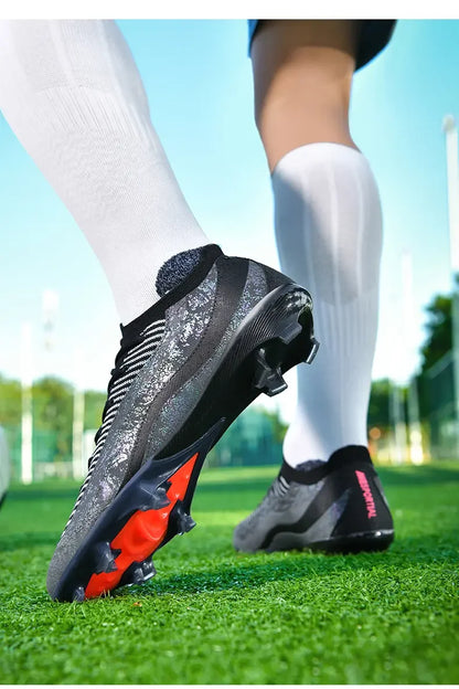 Chaussures de football tendance et modernisées, antichoc et flexibles, avec une conception de traction stable pour les exercices sportifs sur gazon et l'entraînement en équipe