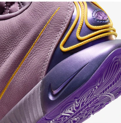 Scarpe da basket sportive da uomo Nike LEBRON XXI EP originali con ammortizzazione FV2346-500