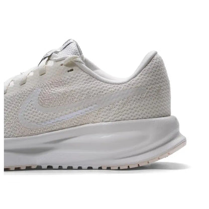 Nike Women's Sports Shoes Run Defy Running Shoes Cushioning Lightweight Breathable Fitness Running Shoes Hm9593-107