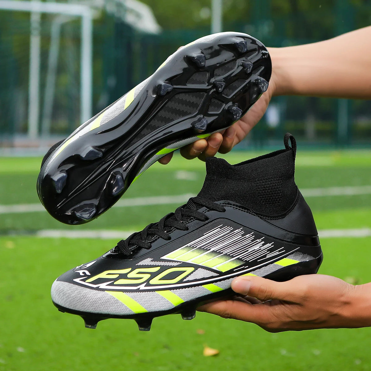 Nouvelles chaussures de football pour hommes, antidérapantes, à la cheville, chaussures de sport TF/FG, chaussures de football professionnelles pour garçons, baskets unisexes confortables