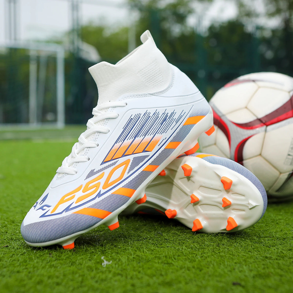 Nouvelles chaussures de football professionnelles pour hommes TF/FG, chaussures de football pour garçons, chaussures de sport unisexes à cheville haute, antidérapantes, confortables