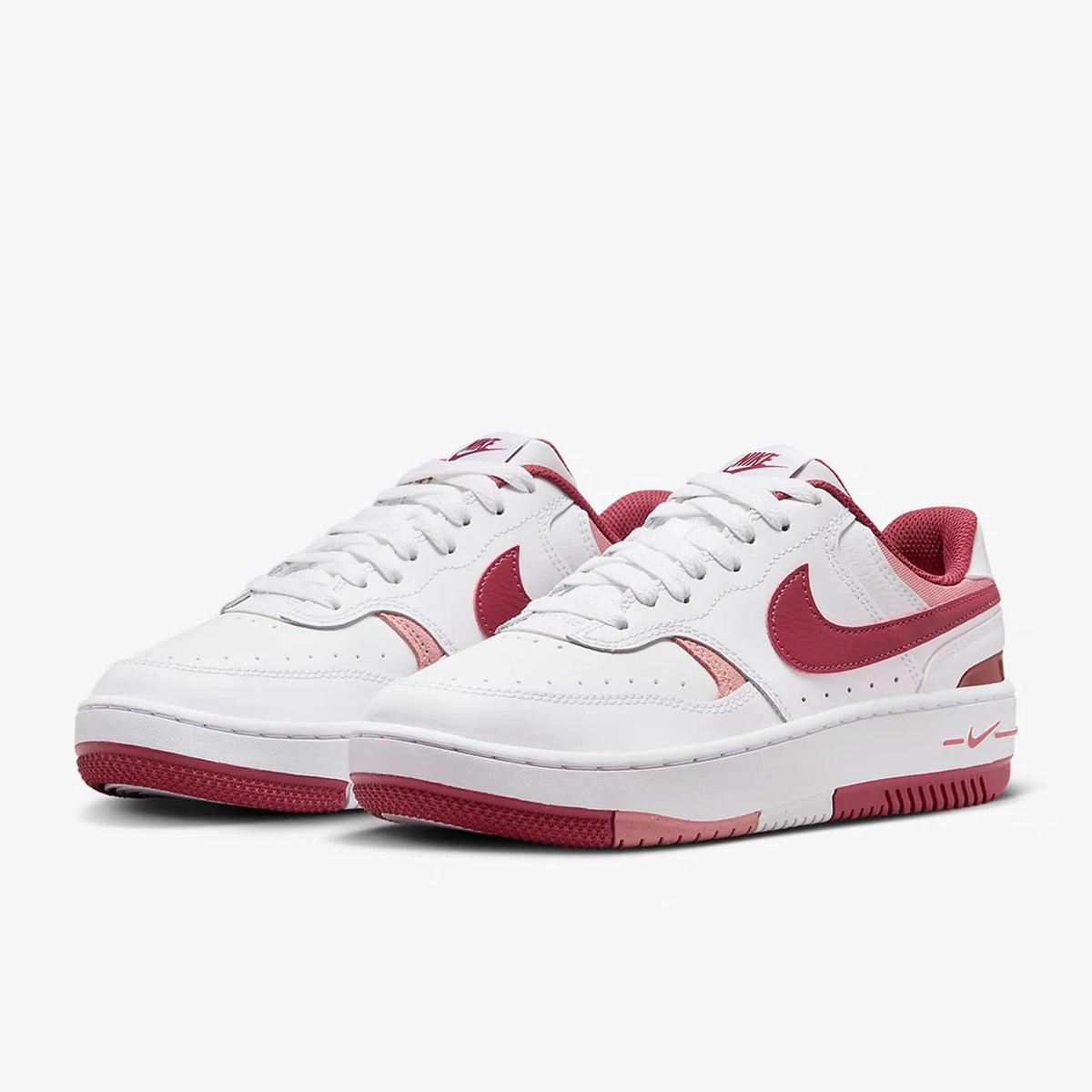 Originální dámské retro sportovní tenisky Nike Gamma Force s tlustou podrážkou a dlouhou životností FQ8877-100