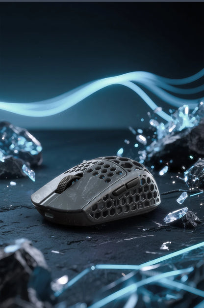 Darmoshark M5 Air Wireless Gaming Mouse Forged Carbon Fiber 30K DPI PAW3395 Sensor Lightweight Ergonomic Mouse for PC Gaming