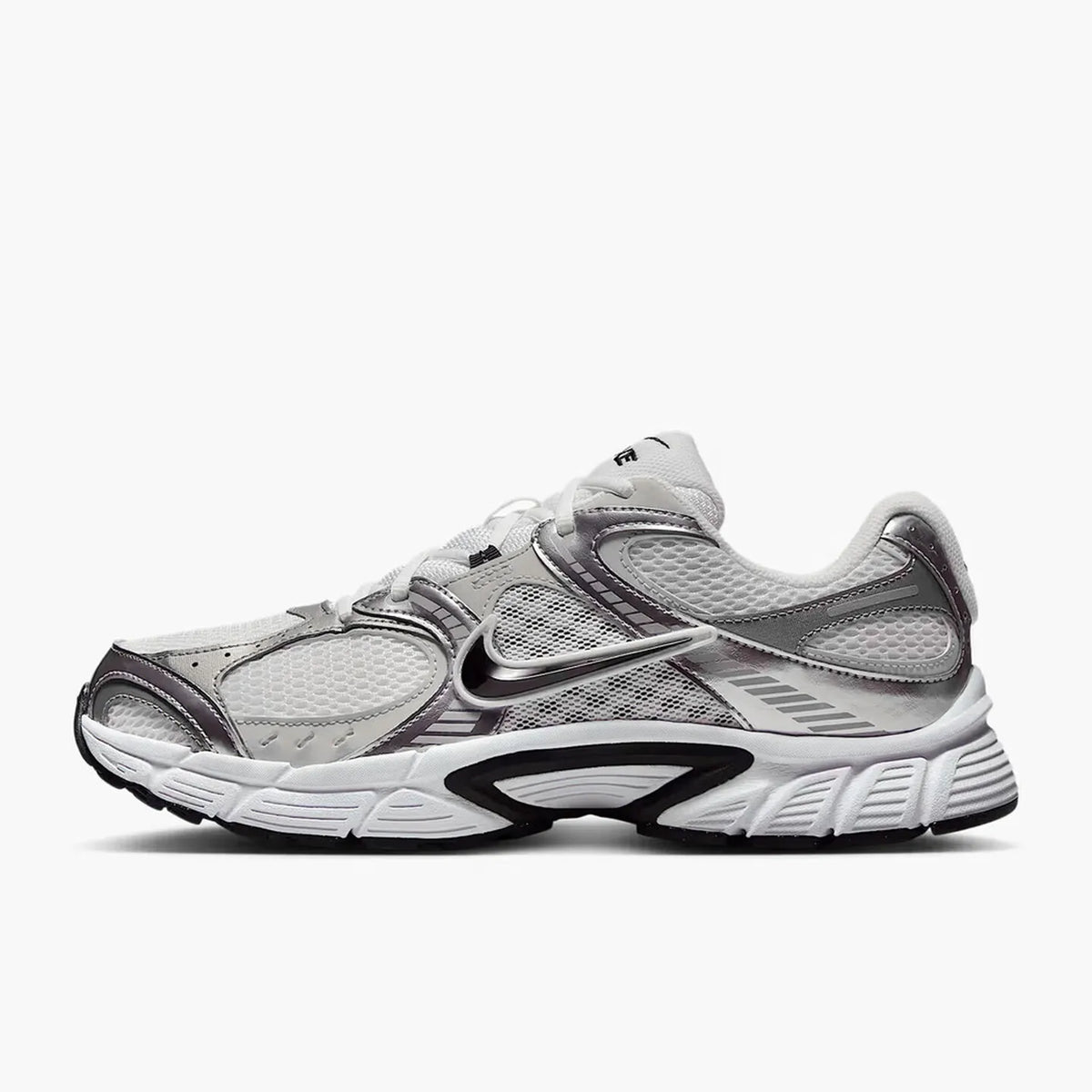 „NIKE V5 RNR“ kasdieniai bėgimo bateliai. Kasdienis komfortas. Lengvi. Kvėpuojantys. Laisvalaikio apranga. Unisex. HJ5228-001