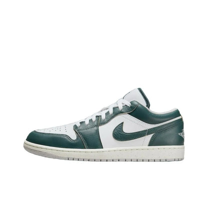 NIKE Air Jordan 1 Low Fashionable Comfortable Skate Shoes Non-Slip Durable Unisex Basketball Shoes 553558-007