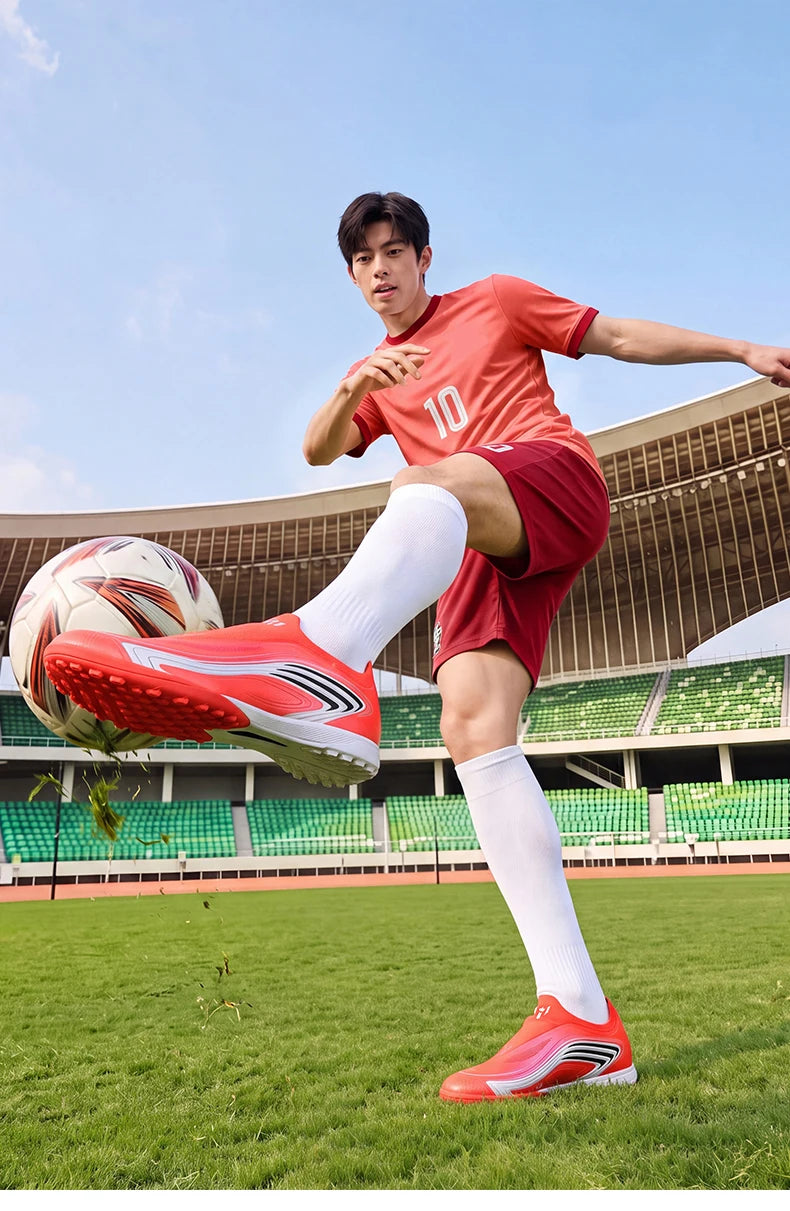 Nouvelles chaussures de football pour hommes et femmes, unisexe, vente chaude, futsal, ultra-légères, TF/FG, chaussures de football professionnelles de haute qualité, crampons, baskets.