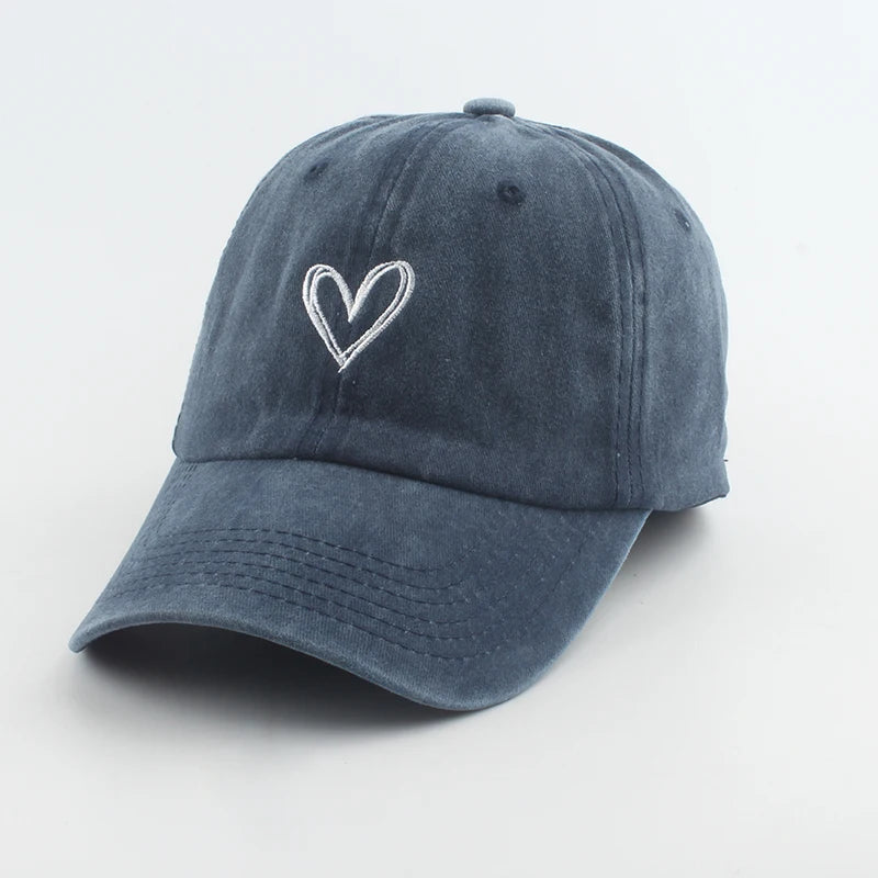 Cappellini da baseball sportivi e alla moda per uomo e donna con ricamo a forma di cuore, cappellino snapback in cotone lavato, modello “Dad Hat”