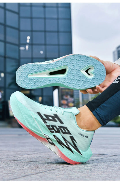 Chaussures de course pour homme, sportives, semelle en carbone, spécialisées, respirantes, légères, pour femme, confortables, athlétiques, antidérapantes, pour marathon