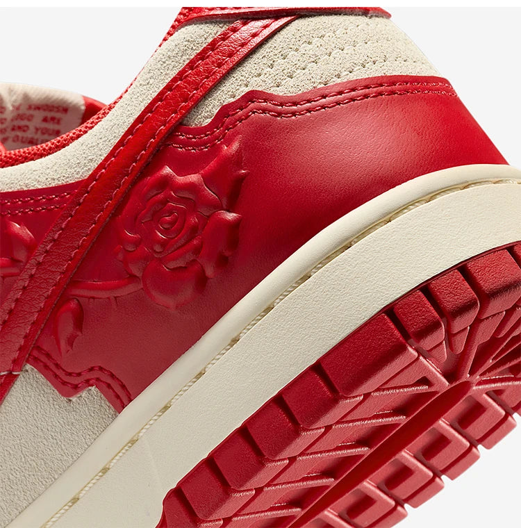 Originální dámské pružné nízké tenisky Nike Dunk Low HF1986-100