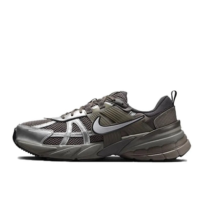 Nike V2K Run Soft, Comfortable, Breathable Low-Top Running Shoes Unisex Brown HQ3445-222