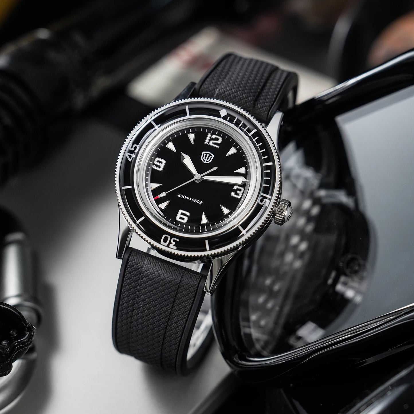 Watchdives 50-Fathoms Watch VH31 Sweep Seconds Quartz Movement Luminous 200m Waterproof Sapphire Stainless Steel  Watches WD50Q