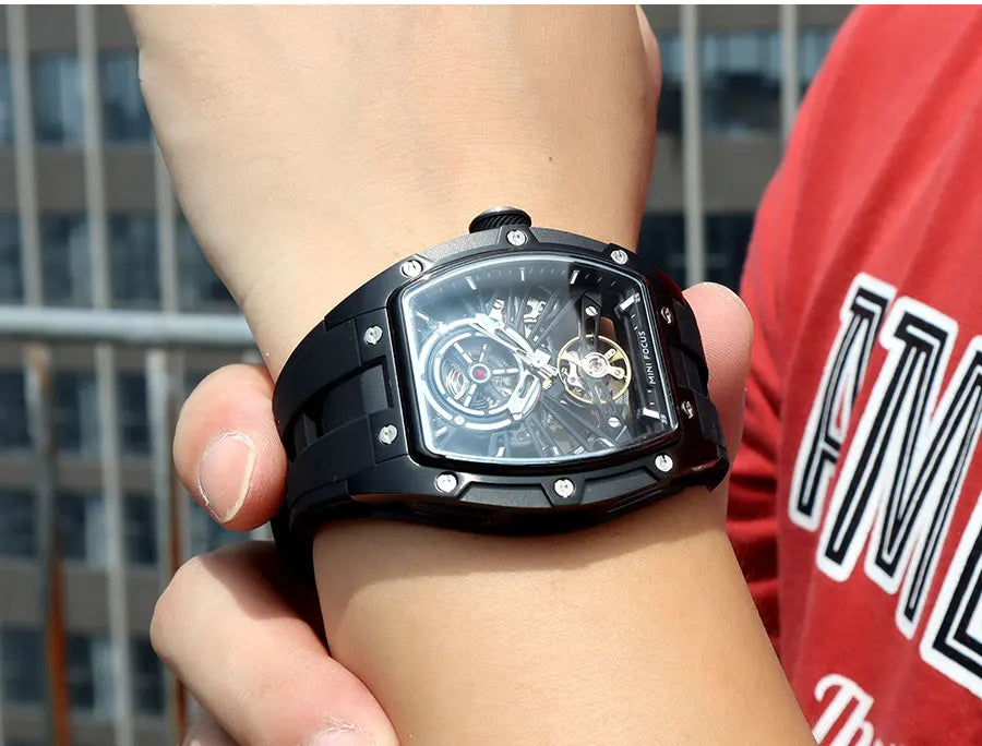 MINI FOCUS Men's Wristwatch Fashion Black Waterproof Automatic Mechanical Watch with Luminous Hands Silicone Strap Tonneau Dial