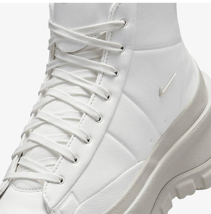 Oficiální dámské jednoduché polokožené tenisky Nike Blazer Roam Mid FQ9065-100