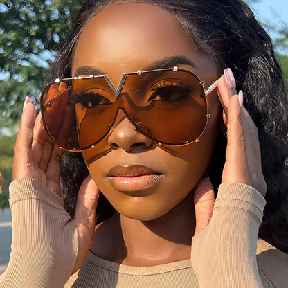 Trendy Rivets Metal Frame Oversized Pilot Women Sunglasses Brand Design Men Sunglass UV400 Outdoor Driving Travel Luxury Goggles