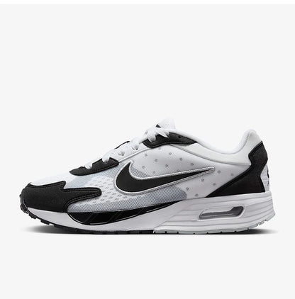 Dámské lehké běžecké boty Nike Genuine Air Max Solo FN0784-105