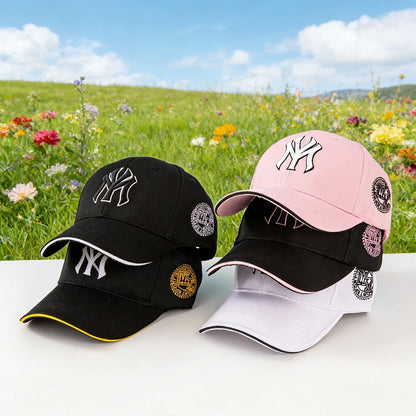 Moderne baseballkasket: Giv dit udendørslook et løft! Med klassiske New York-logoer og retro-badges er den både moderigtig