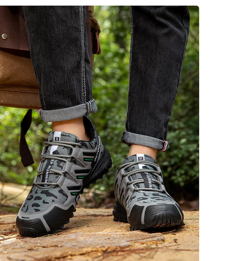 2025 New Men Hiking Shoes Outdoor Waterproof Sports Shoes Comfortable Leather Hiking Training Boots Large Size Tactical Shoe Men