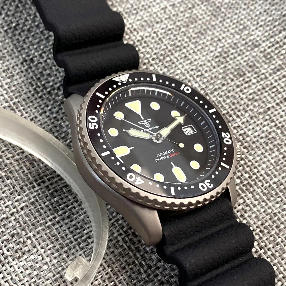 Titanium Diver NH35A Black Automatic 200M Men Watch Sapphire Glass 3.8 o'clock Date Rubber Black Ceramic Bezel