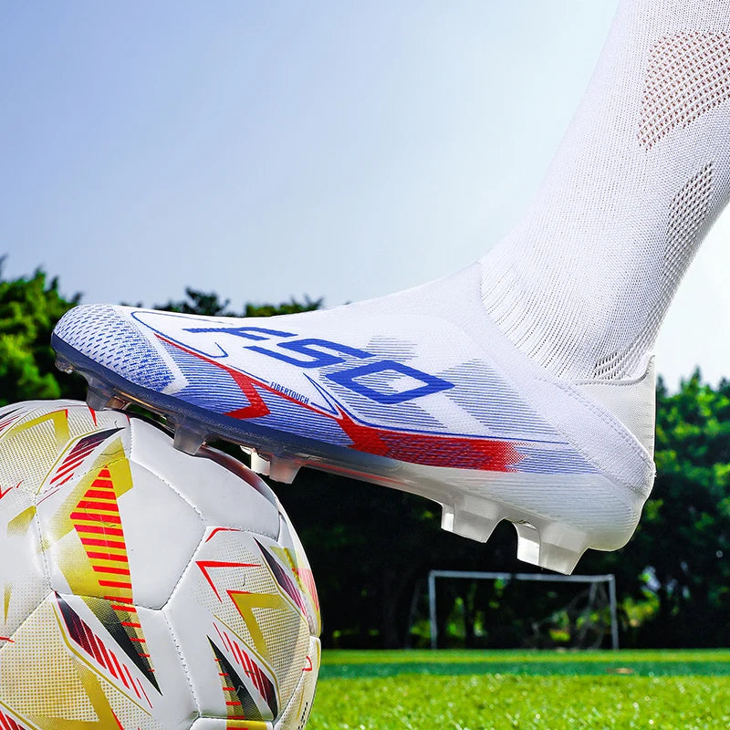 Nouvelles chaussures de football pour hommes, crampons pour terrain en herbe, de haute qualité, antidérapantes, légères, mi-hautes, pour les matchs en extérieur, chaussures de sport, très vendues pour l'entraînement.